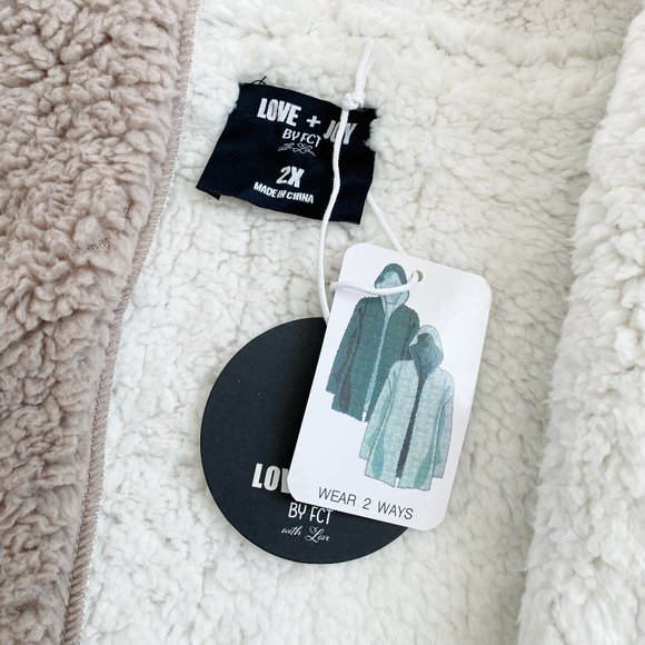 Hooded Reversible Soft Sherpa Teddy Bear Sweater Coat, Pink/White, Size 2X/3X - Picture 4 of 9